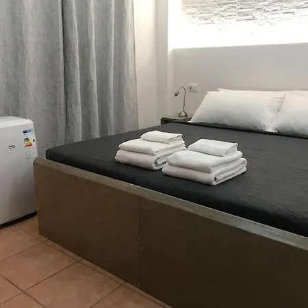 Mini Apartment Ospedale Alessandria Exterior photo